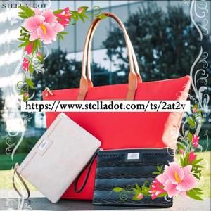 Meet your Posher, Carla